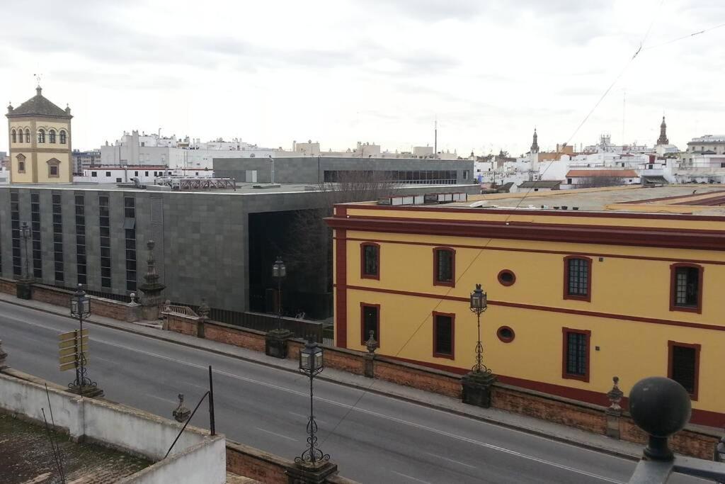 Alleanza, Puerta A Santa Cruz Σεβίλλη Εξωτερικό φωτογραφία